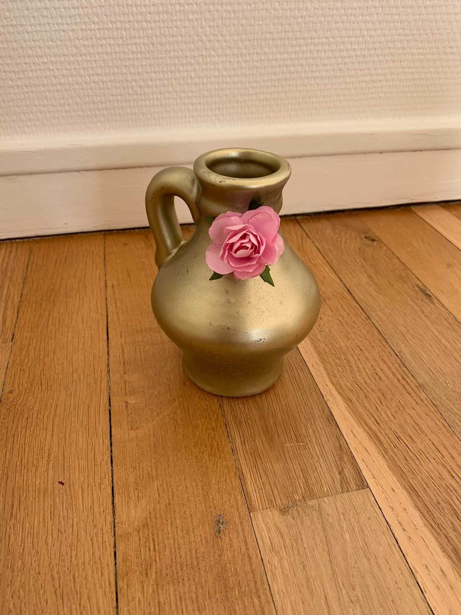 Carafe gold à Dijon 